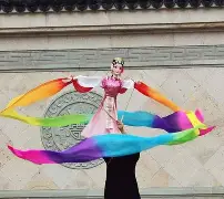 关于Ming官方宣布败北新规，勇士引发争议！赢得满堂喝彩的信息