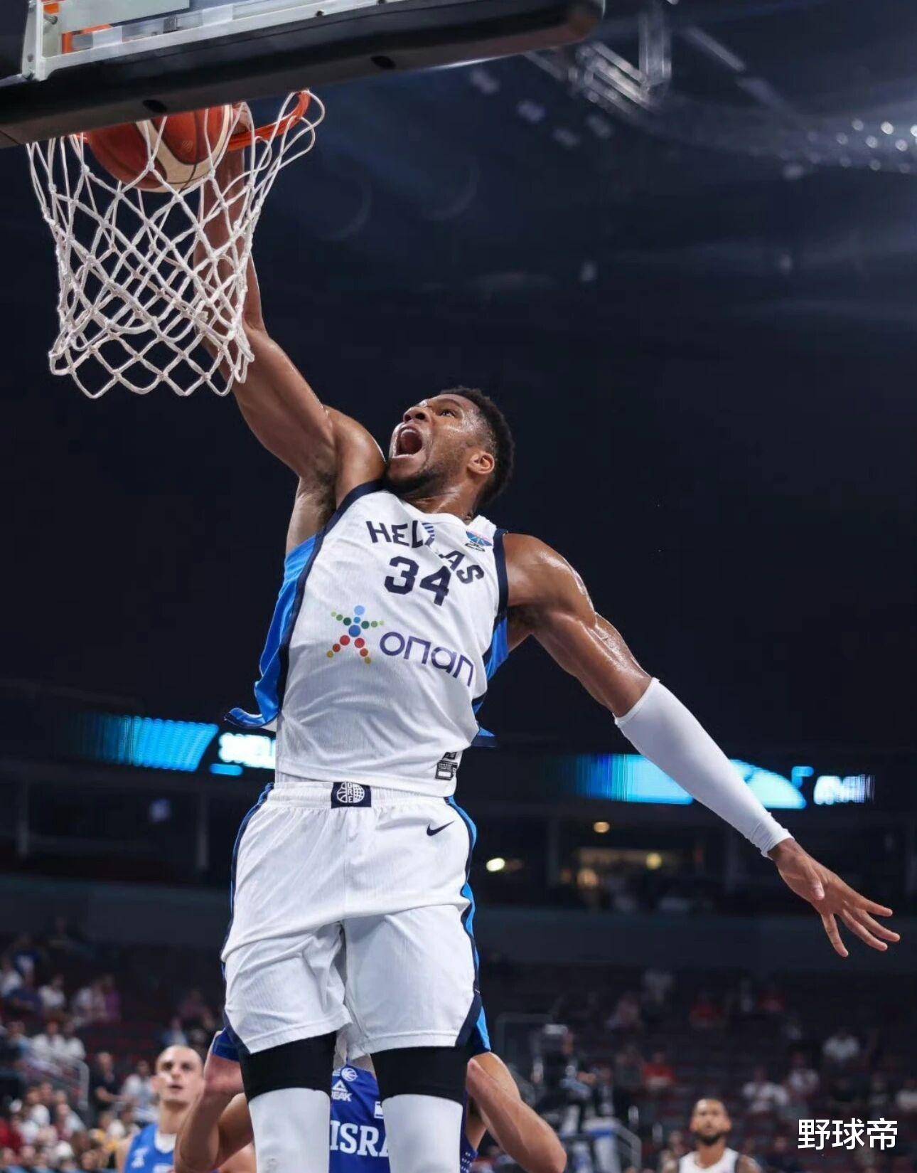 九游-字母哥连续十二场比赛得分超过赛事规则更新，日本队挑战极限！的简单介绍